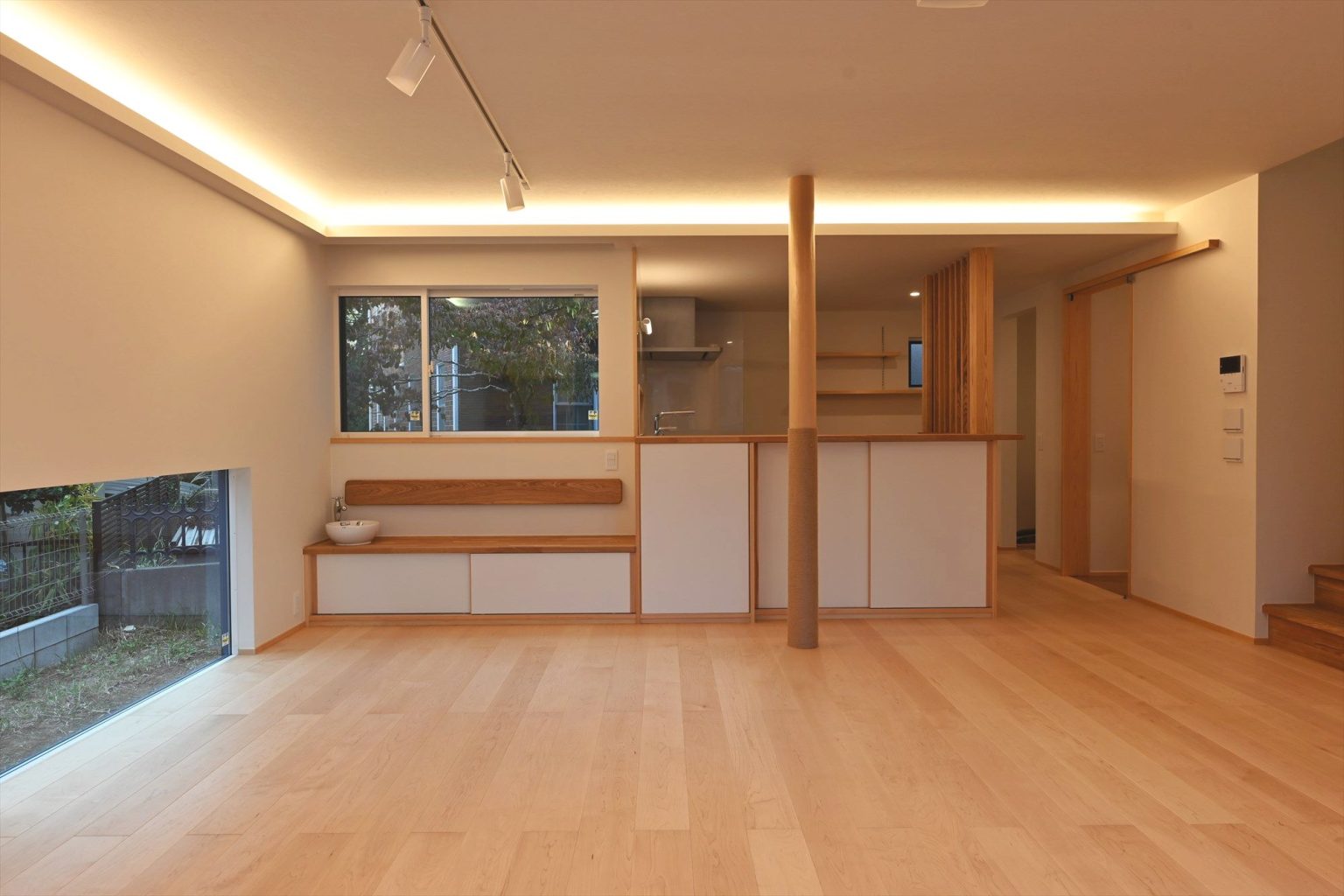 後悔しない造作キッチンカウンターの成功のポイントとおしゃれ収納を実現する建築家のアイデア集 | あこがれの注文住宅を建築家と創る、かしの木建設 ...