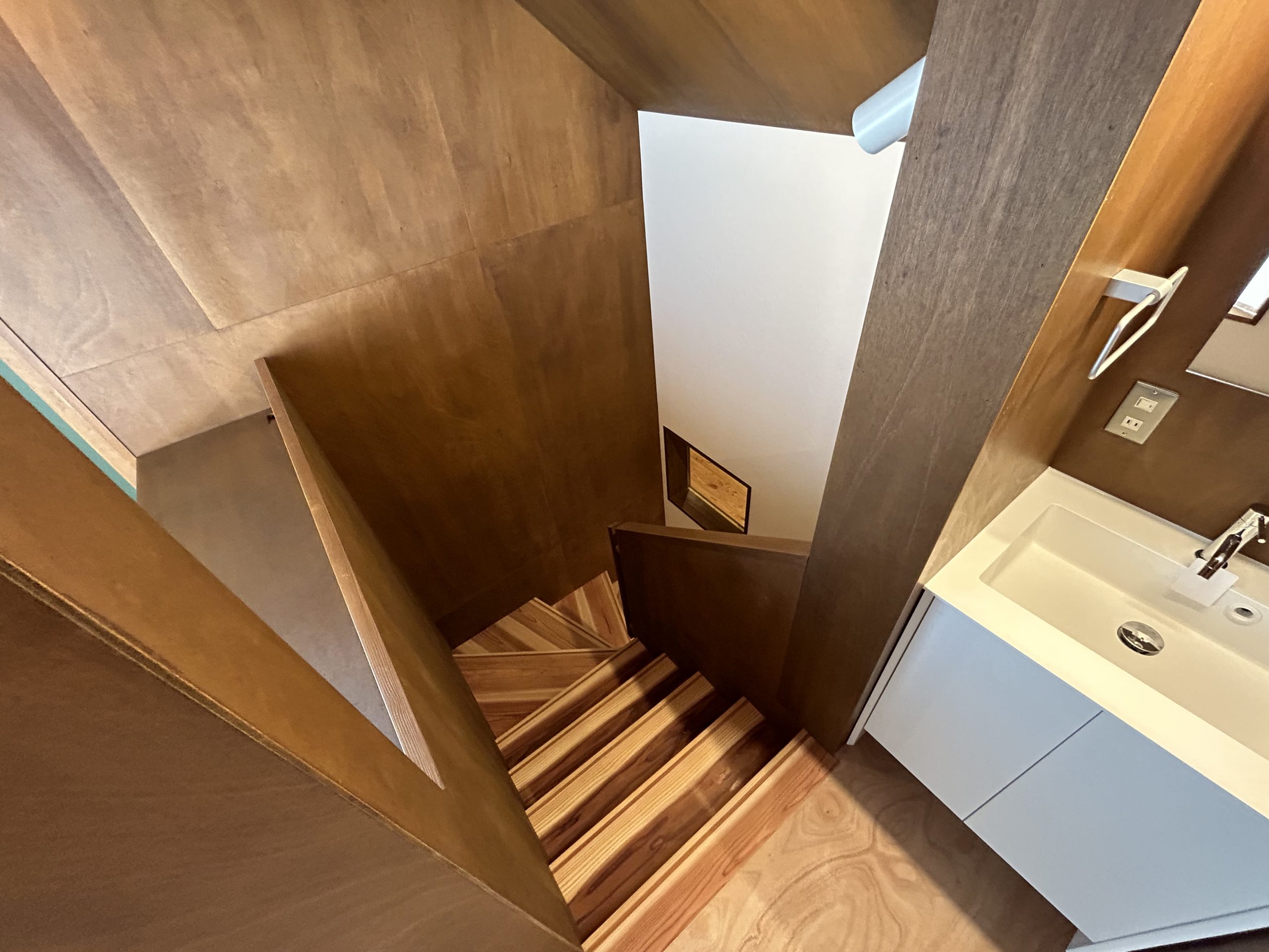 花見川の住宅兼店舗（設計　有田佳生建築設計事務所）