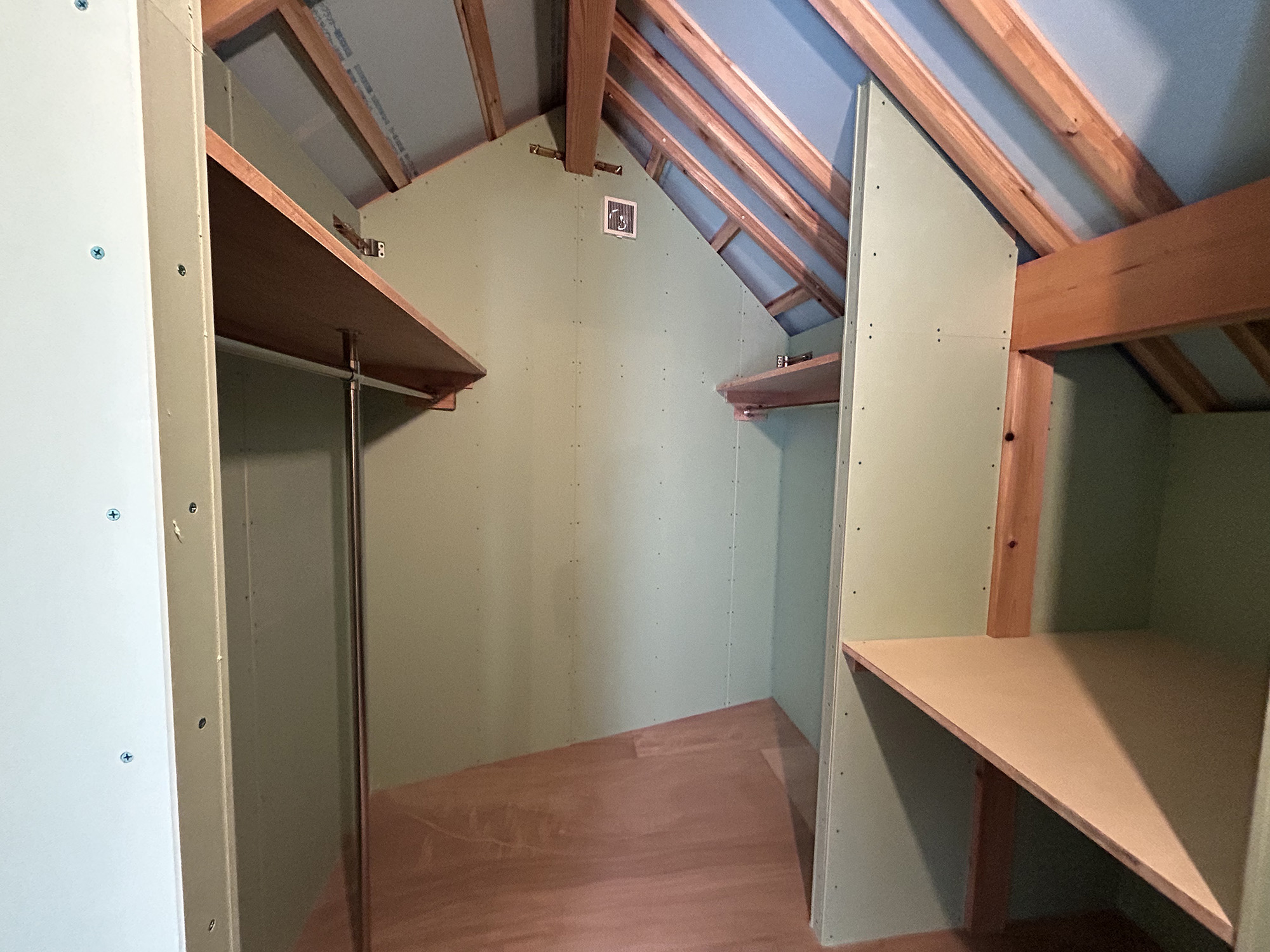 花見川の住宅兼店舗（設計　有田佳生建築設計事務所）