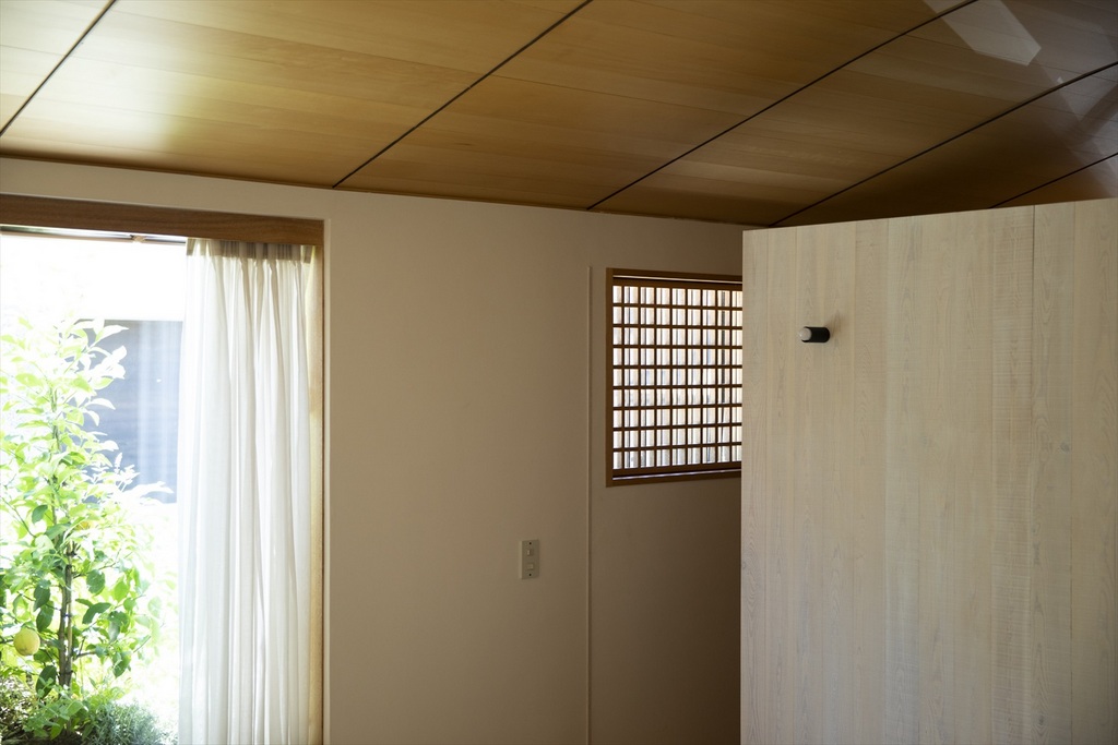 板張りの質感や特徴を確認しておく