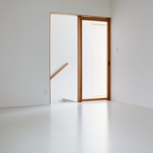 巾木なしの家は後悔する？役割、メリット・デメリットなど特徴解説│後悔を避ける対策も解説