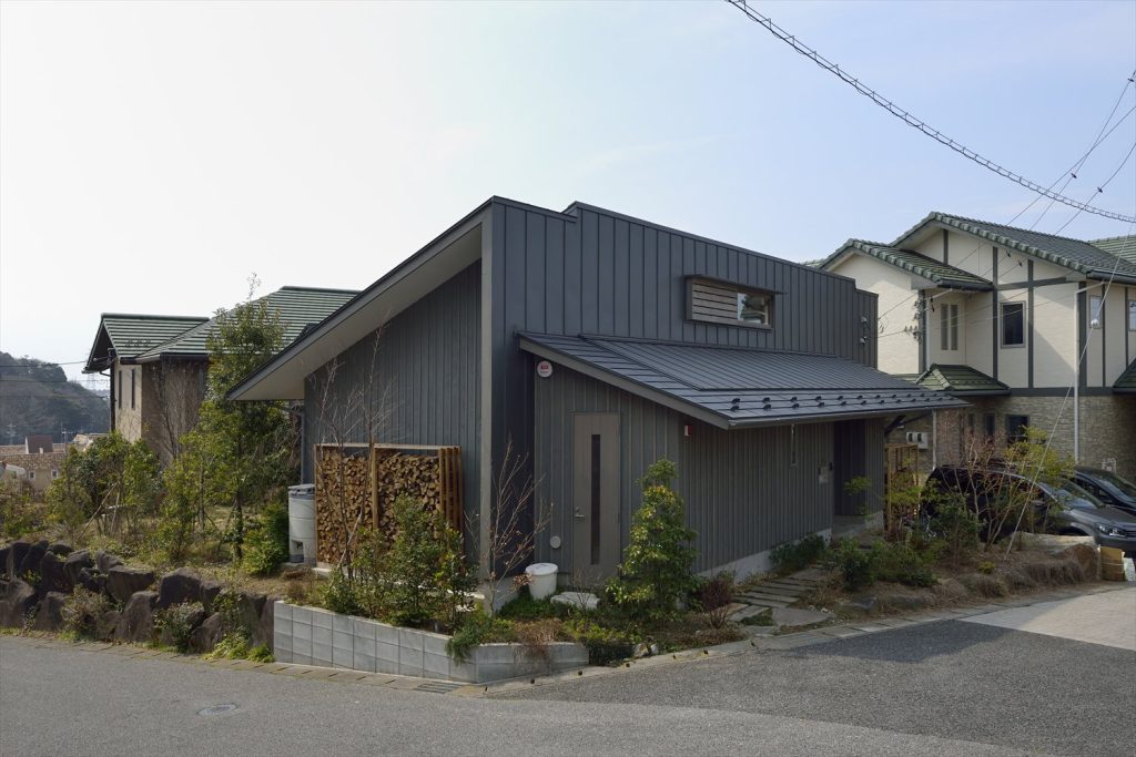 軒のない家で最も避けたい「雨漏り」を避ける工夫