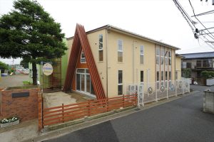 おしゃれで魅力的な保育園の「外観・内装デザイン」